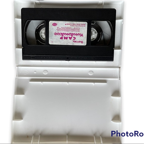 Barney Camp WannaRunnaRound VHS - Picture 3 of 4